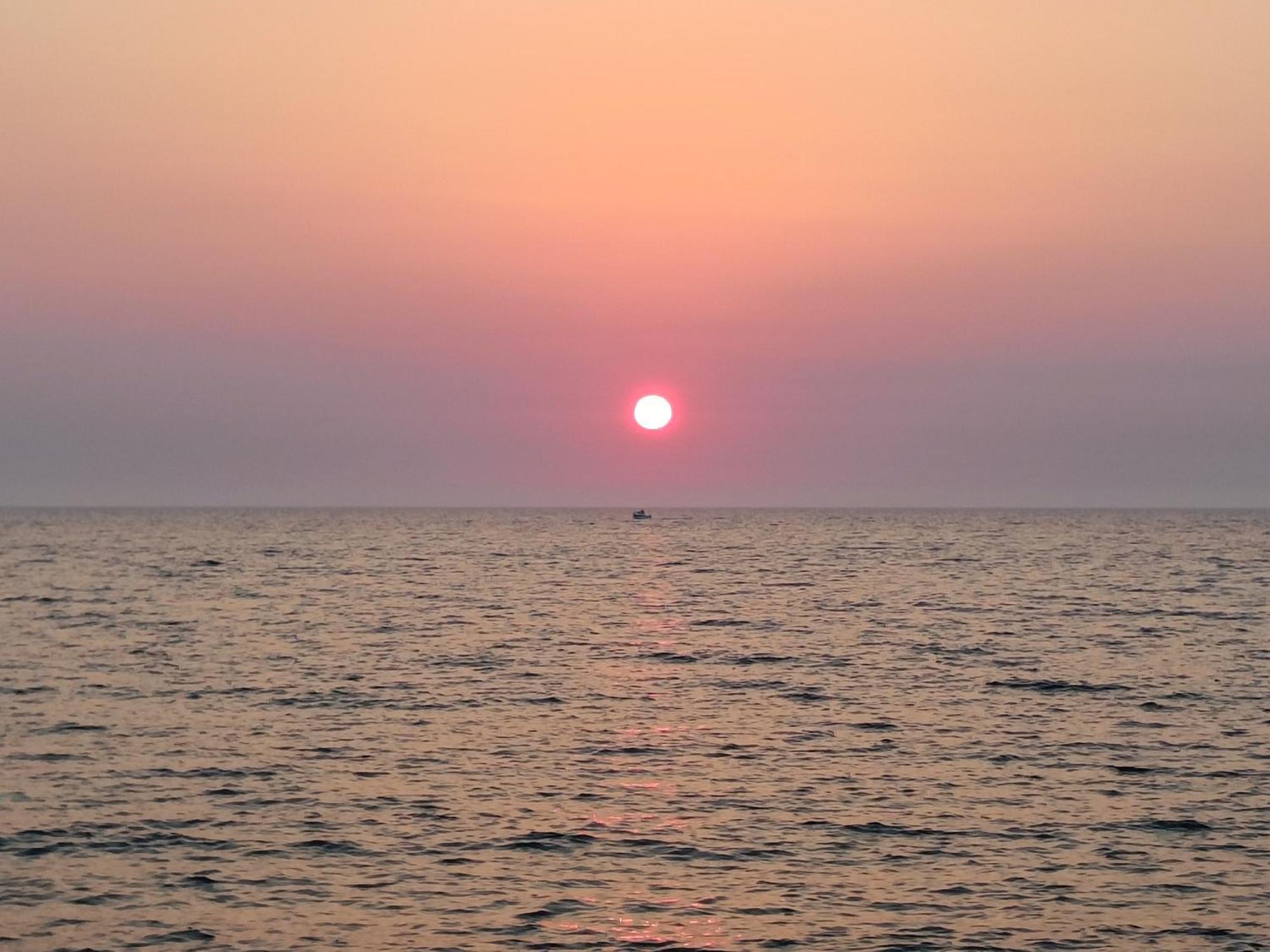 פטרוזינו Divino Appartamenti Vista Mare מראה חיצוני תמונה